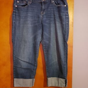 Womens size 14 Jean capris